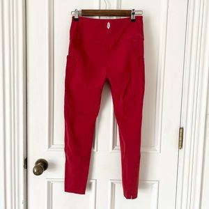 Free People Movement 7/8 leggings ❤️